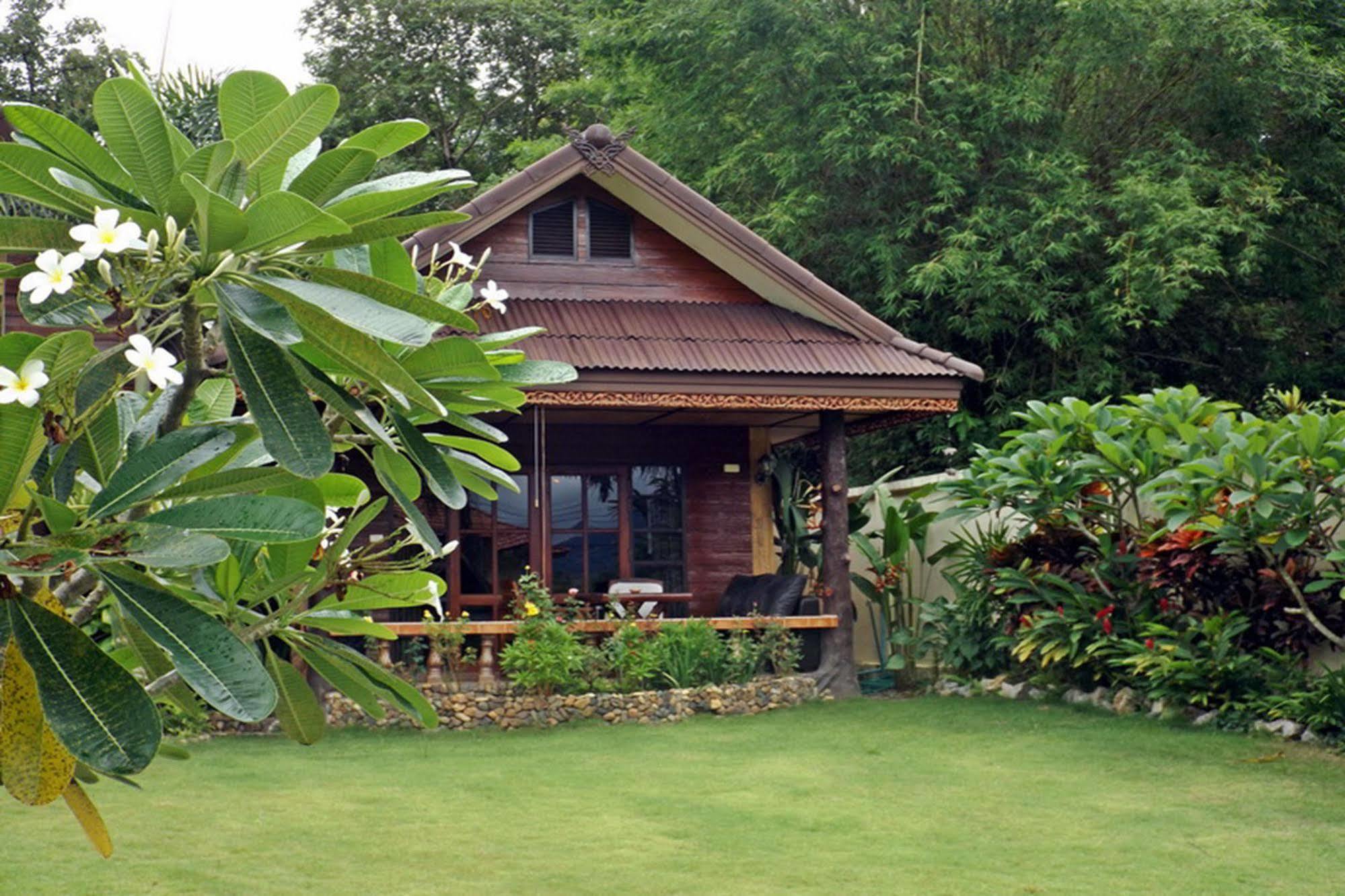 Homestay Chiangrai Chiang Rai Exteriör bild