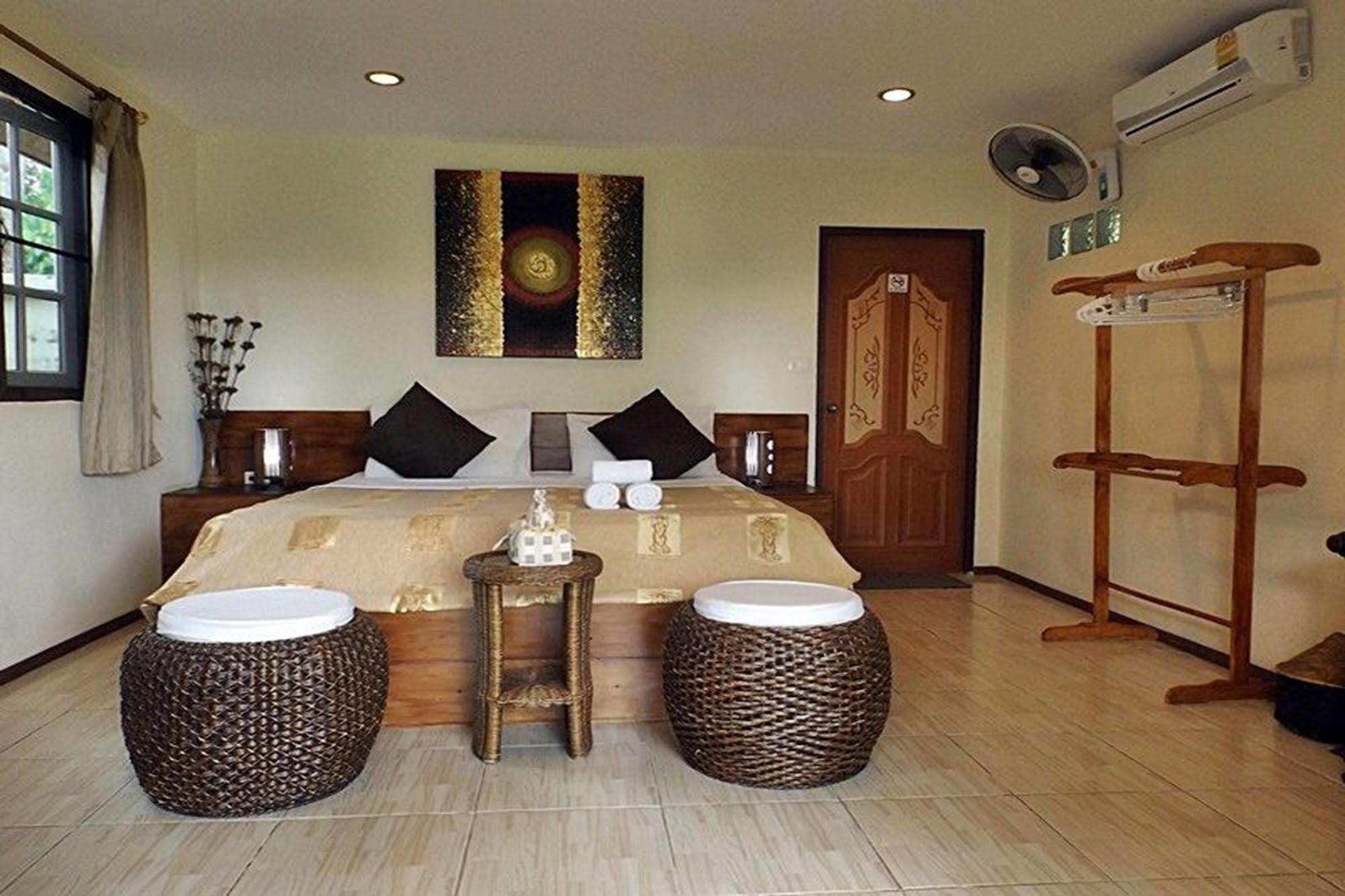 Homestay Chiangrai Chiang Rai Exteriör bild