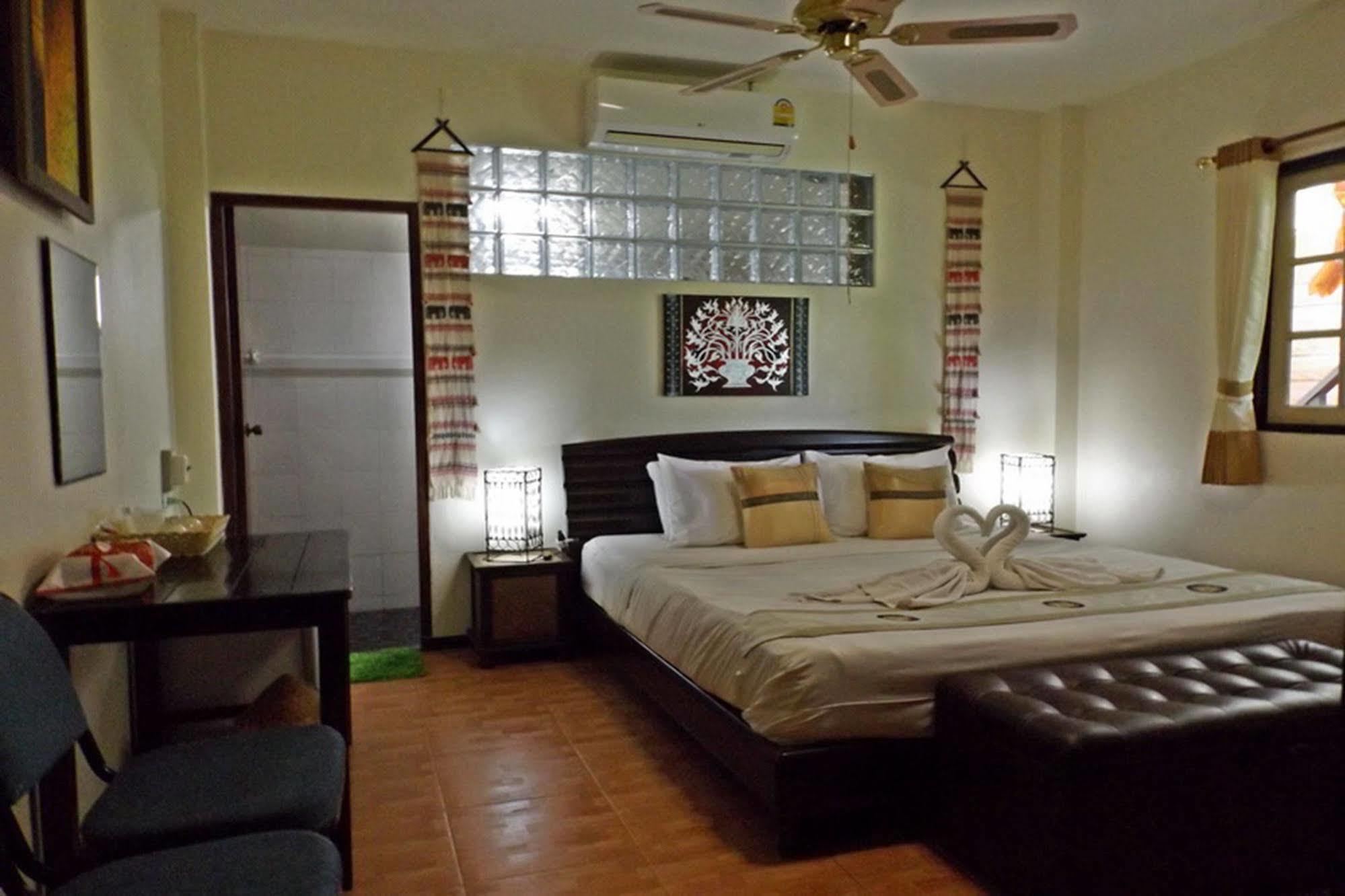 Homestay Chiangrai Chiang Rai Exteriör bild